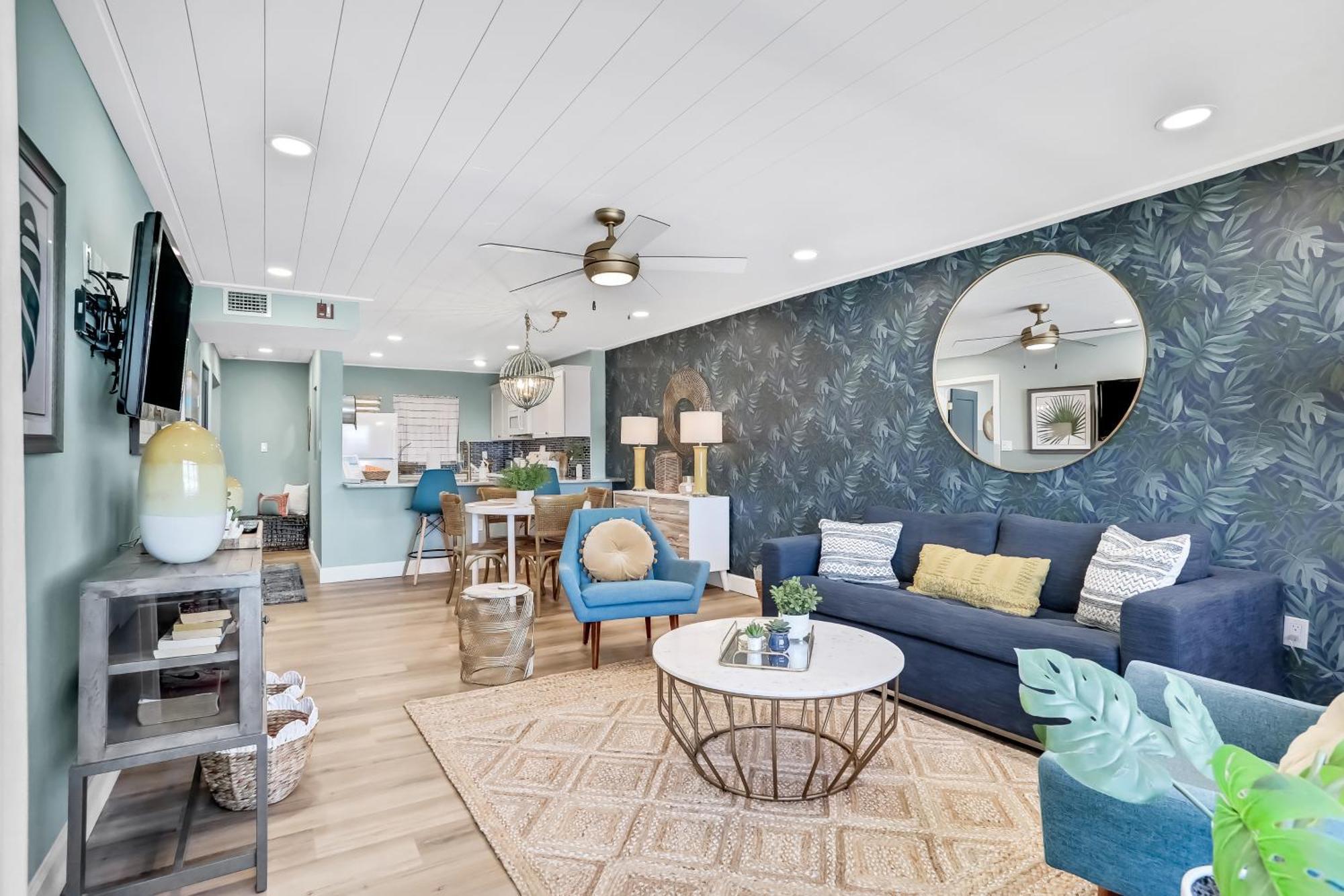 Castle Reef Condos New Smyrna Beach Room photo