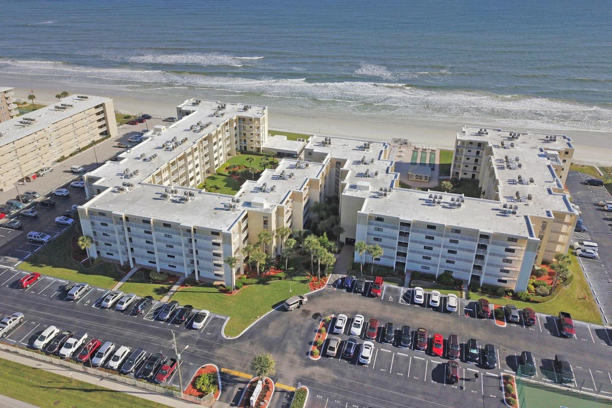Castle Reef Condos New Smyrna Beach Room photo